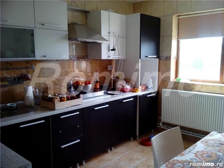 Casa 110mp 3camere Mobilata Utilata, Valu Traian, 700 euro curte 300mp - 2