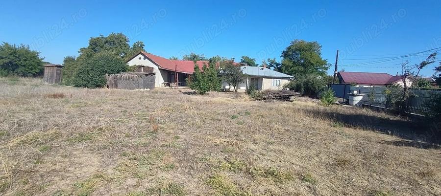 Oaza de Lini?te cu Poten?ial Masiv la Doar 20 km de Foc?ani! - 9