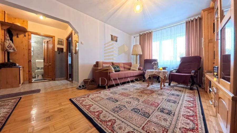 Apartament cu 4 camere decomandat, mobilat în Mănăștur