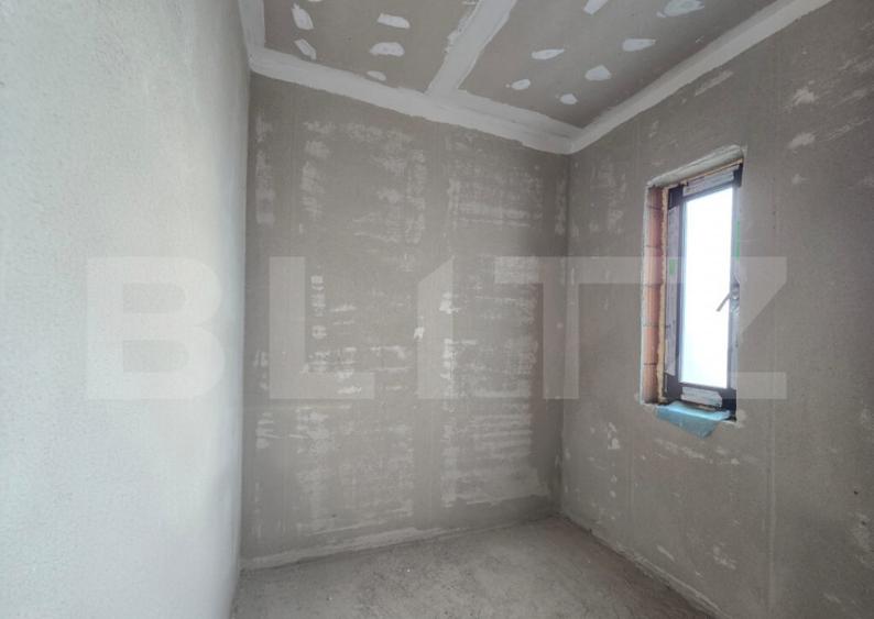 Duplex semifinisat, zona Dambul Rotund, priveliste spre ora - 23