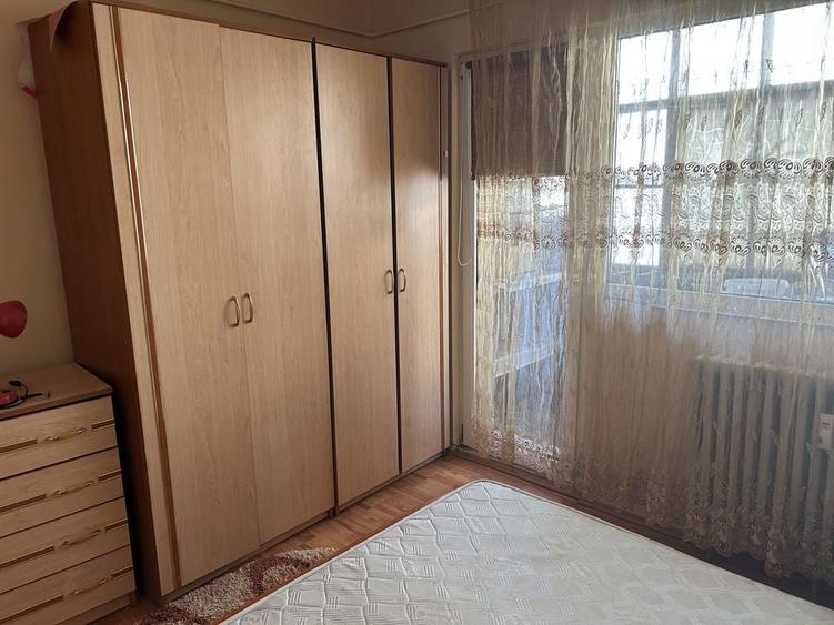 3 camere | 68 mp | 2 bai, 2 balcoane | Zona Liceul D. Tudor - 4