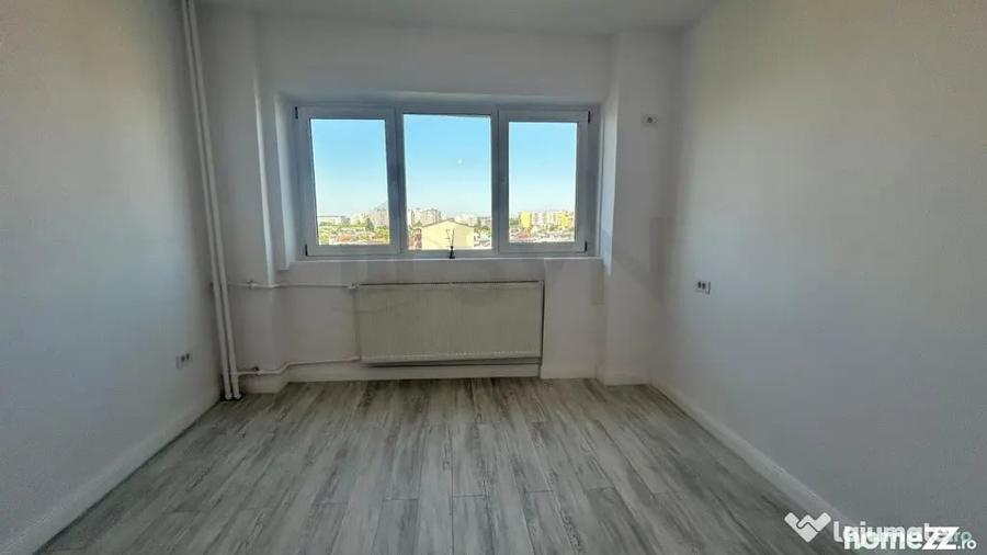 Apartament cu 3 camere decomandat în Titulescu