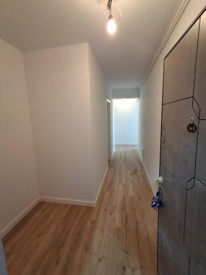 Acte gata - mutare directa - 3 camere la Metrou Aparatorii Patriei Berceni - 4