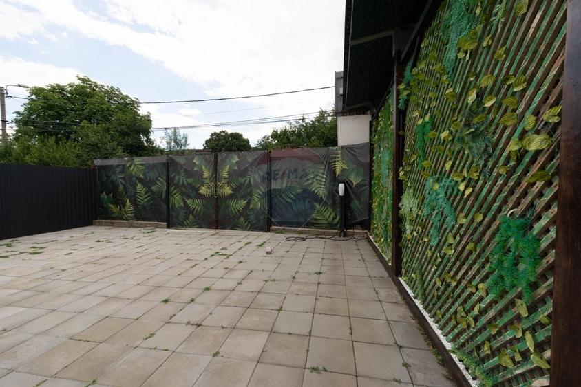 Vila cu curte de inchiriat- sector 1 - 32