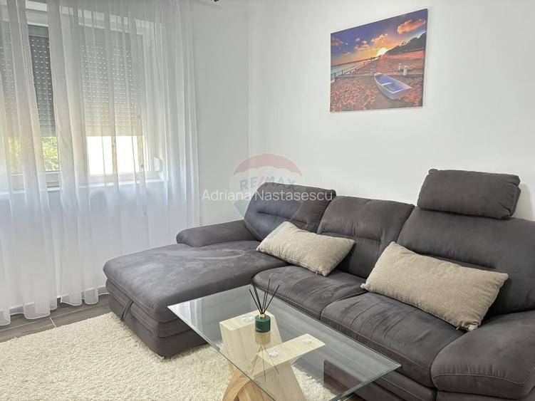 Apartament cu 2 camere de lux in Micalaca cu loc de parcare