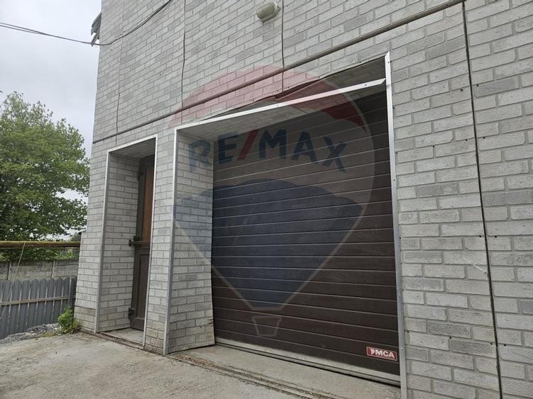 Hala industriala de inchiriat 340 mp, str. Bradului - 3