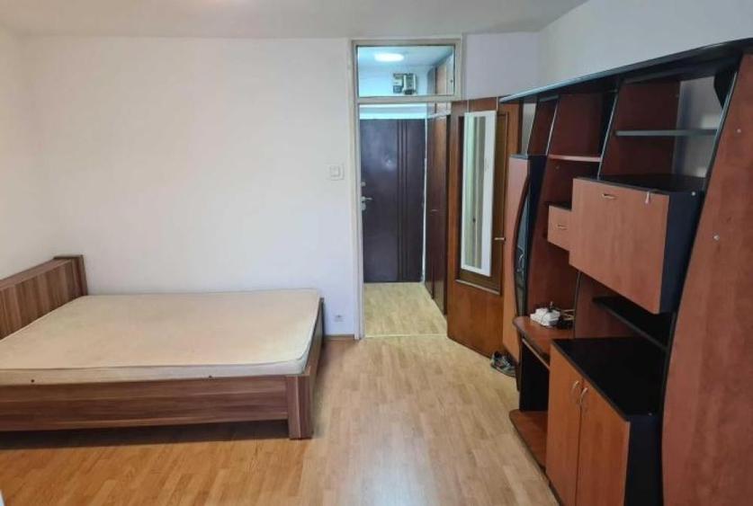 INCHIRIERI-Garsoniera MODERNA-Orsova/Lujerului - 1