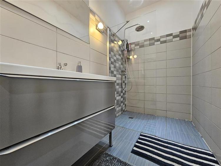 Apartament superb in Centrul Istoric - pretabil regim hotelier - 12