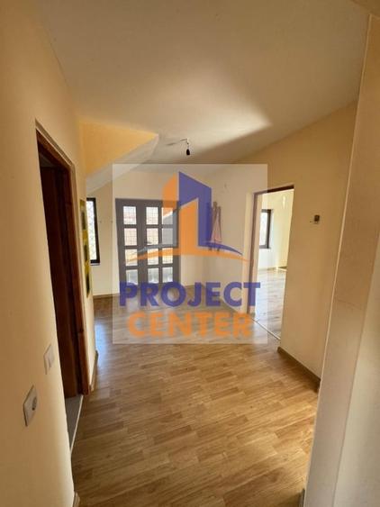 Casă Pitești - Prelungirea Craiovei, teren = 620 mp, sup c = 165 mp - 5