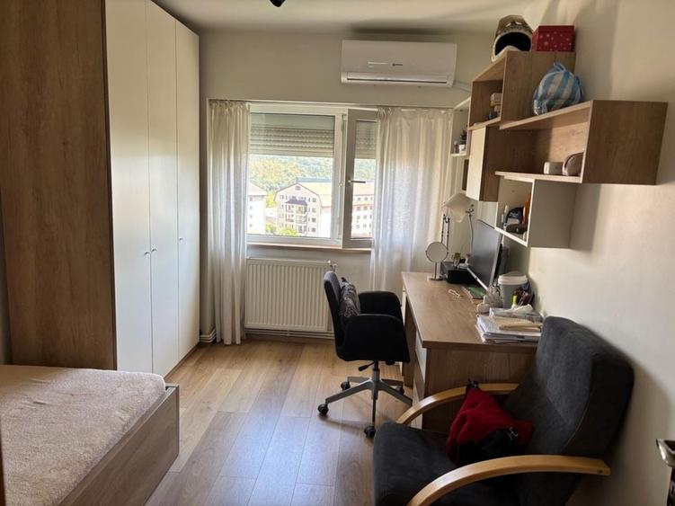 Apartament spatios 3 camere, 101 mp, CUG etaj intermediar, la bulevard - 5