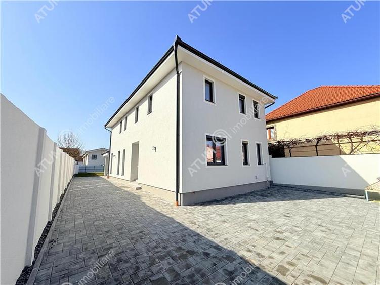 Casa individuala la cheie cu 4 camere 145 mp utili 644 mp teren - 11