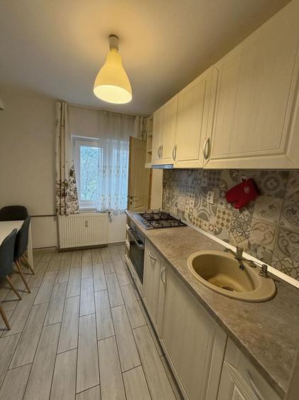 2 Camere - Bucatarie Inchisa - 2 Balcoane - Timocului - 10