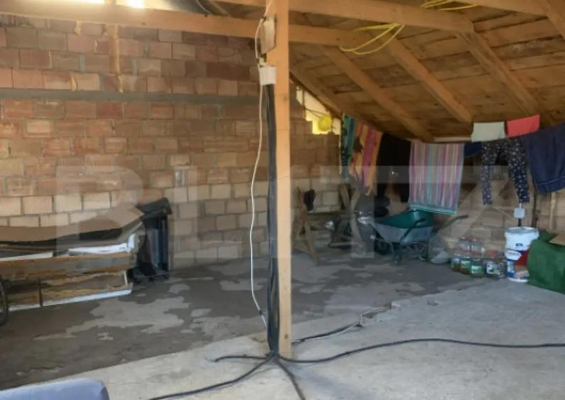 Casa de vanzare in Zarne?ti zona retrasa, langa - 6