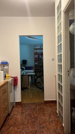 Apartament 2 camere transformat in spatiu - 4