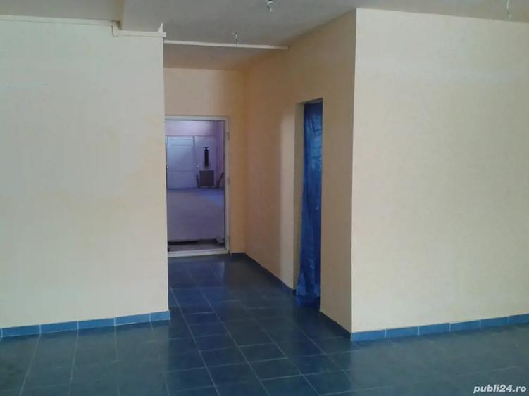 De inchiriat Hala ?i Birouri - 3