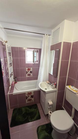 Ofer spre inchiriere apartament cu 2 camere recent renovat. - 8