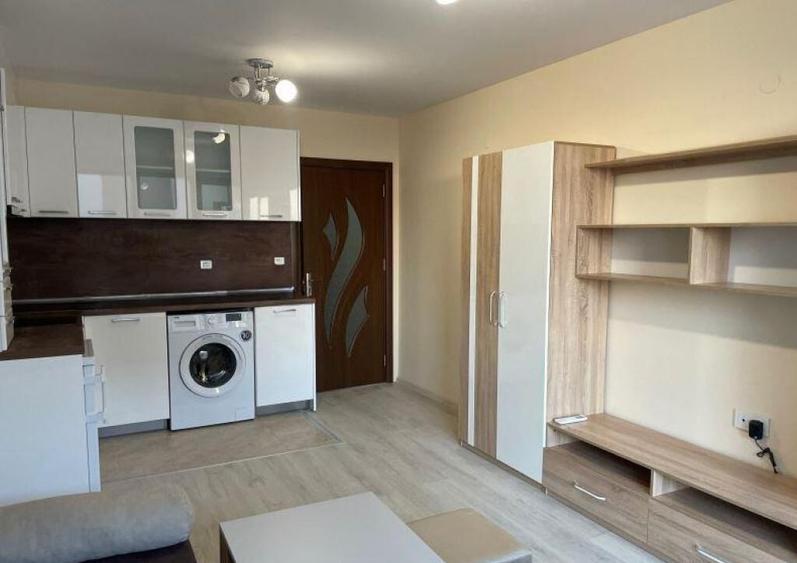 De inchiriat o camera Florilor - 1