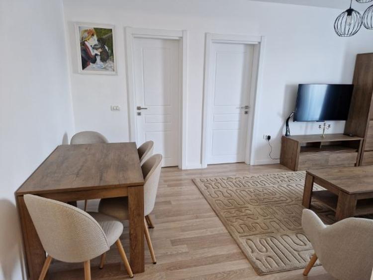 Apartament cu 2 camere semidecomandat în Metro 2 - 4