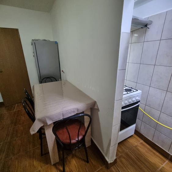 Inchiriez apartament 2 camere decomandat, Mioveni - 6