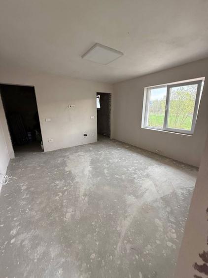 Apartament modern 100 mp utili + mansarda integrala locatie centrala, Stoenesti - 2