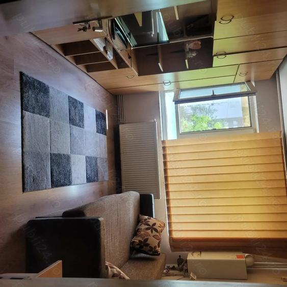 Inchiriez garsoniera - 1