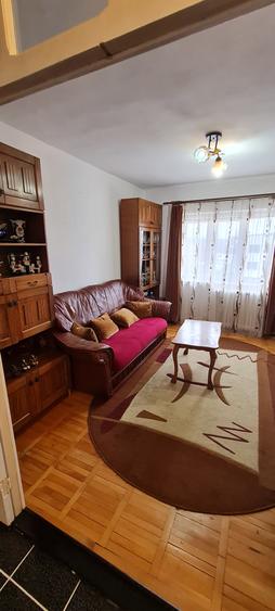 Inchiriez apartament 4 camere - 9