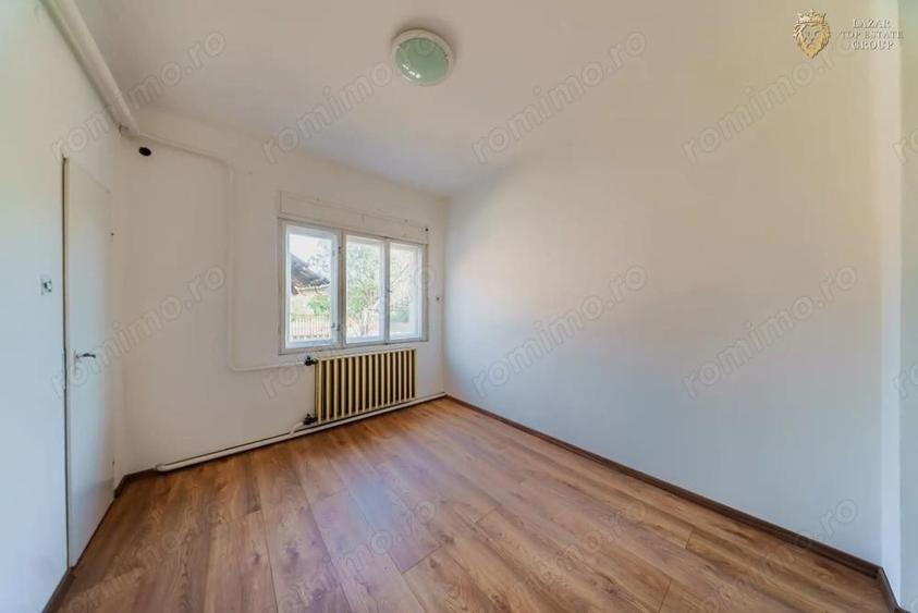 Casa 4 camere de Vanzare - 21