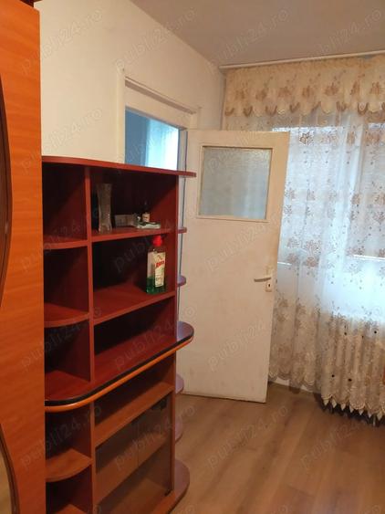 Inchiriez garsoniera - 5