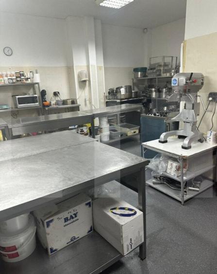 Spatiu comercial, 286 mp, alimentatie publica, zona Calvaria - 5