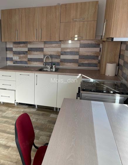 VAND CASA P+E ZONA LAZARET/MALL GARA VAND CASA P+E ZONA LAZARET/MALL GARA