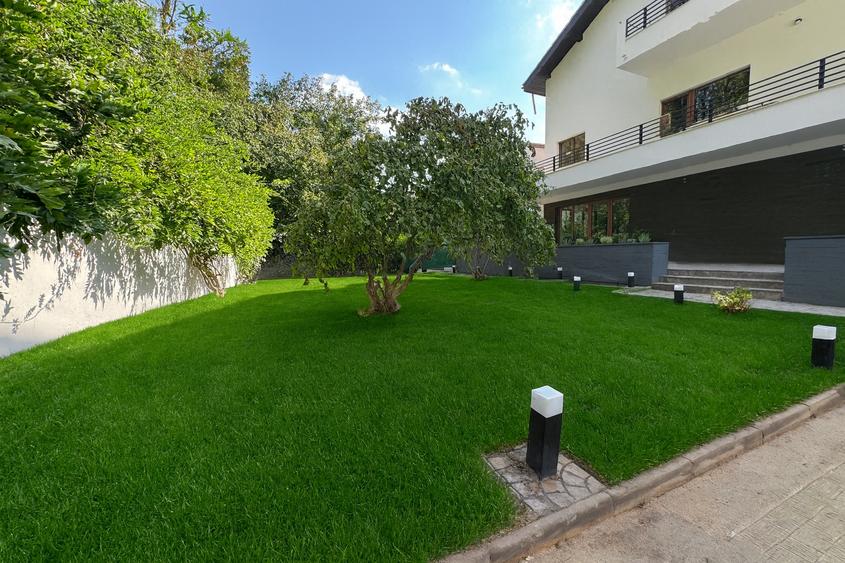 Vand vila p+1+m,  Baneasa, la liziera pădurii Băneasa - 2