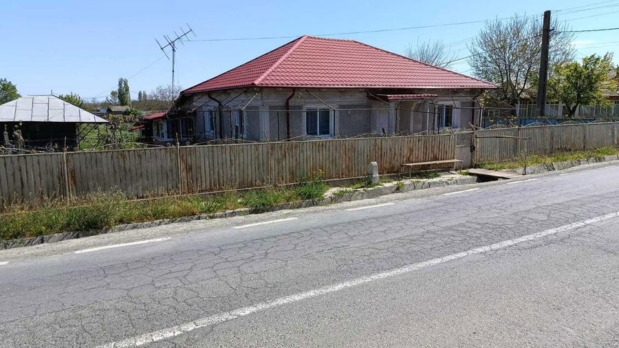 Casa de vanzare Garvan, jud. Tulcea | 15 min de Braila (podul peste Dunare) | Teren 2.582 mp | Utilitati complete - 2