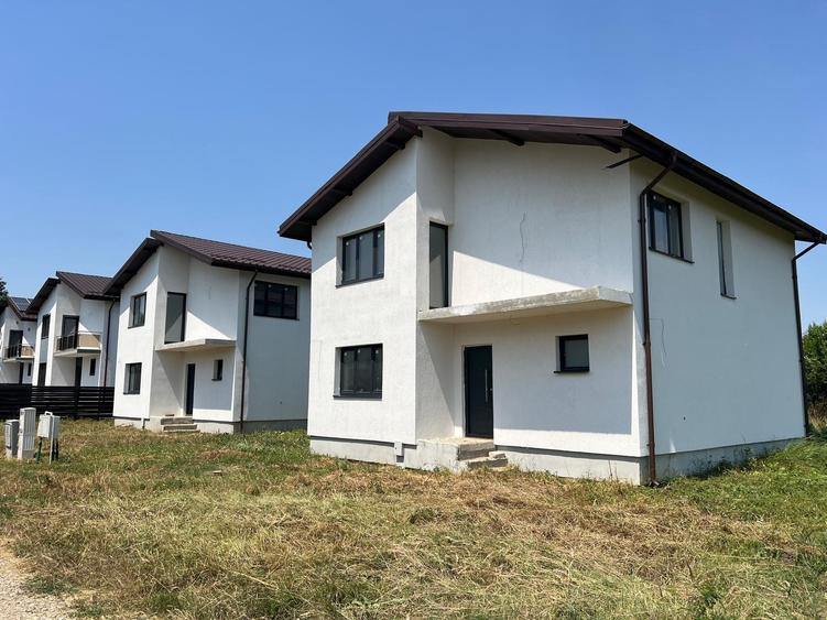 Vila cocheta in Ostratu - mai sunt de vanzare 2 - 13