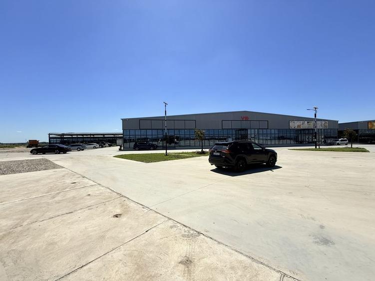 Centru Comercial  16000 mp hale depozitare productie logistica - 2