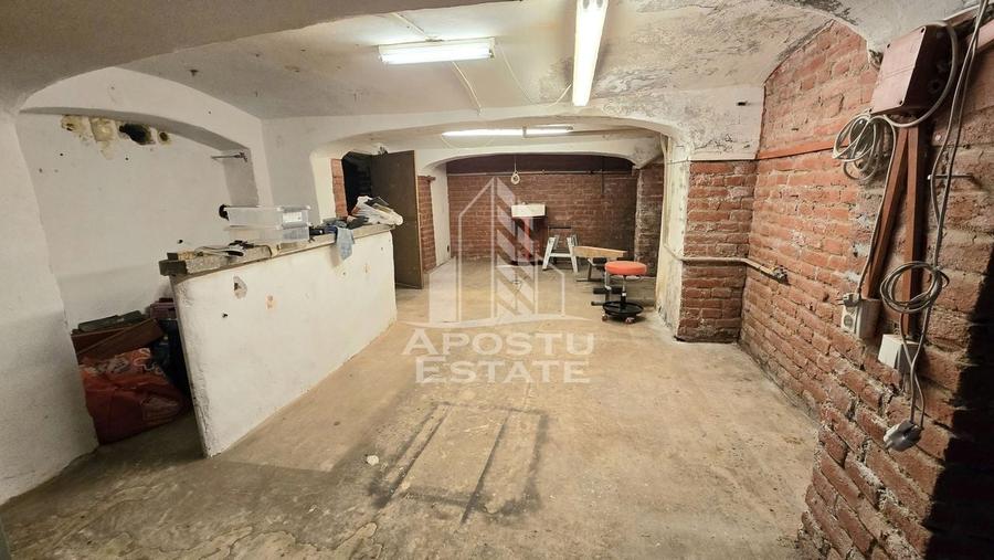 Casa cu 7 camere si 4 bai, centrala proprie, zona Odobescu - 26