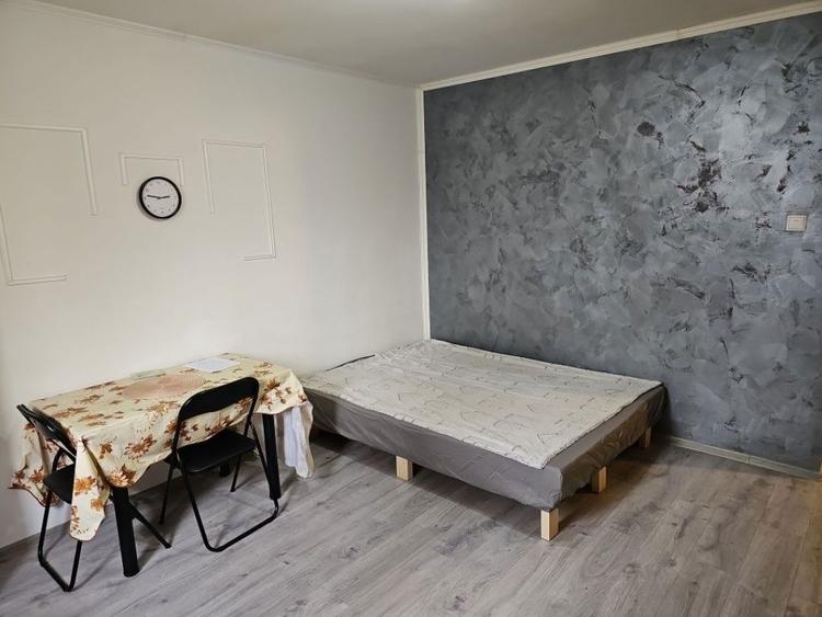 Inchiriez Garsoniera, central, Bd Independentei - 7