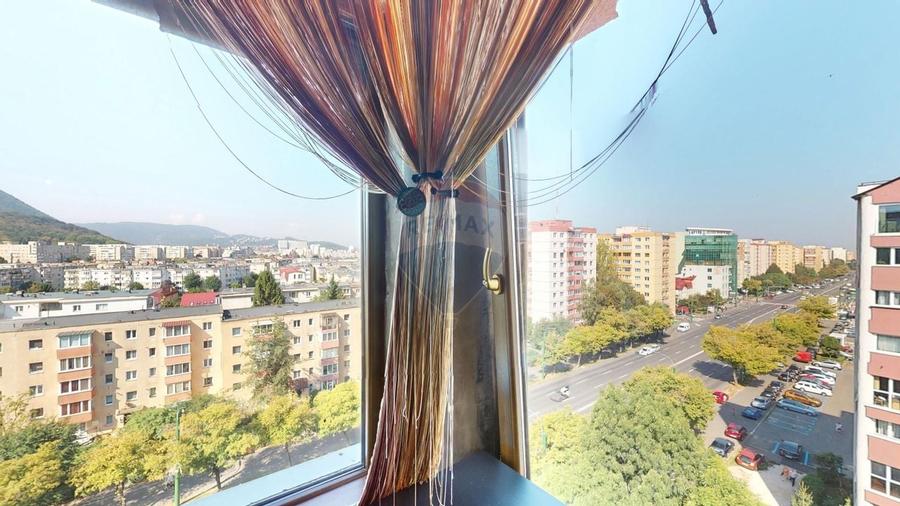 Apartament spatios si modern de vanzare pe Bulevardul Vlahuta, Brasov - 6