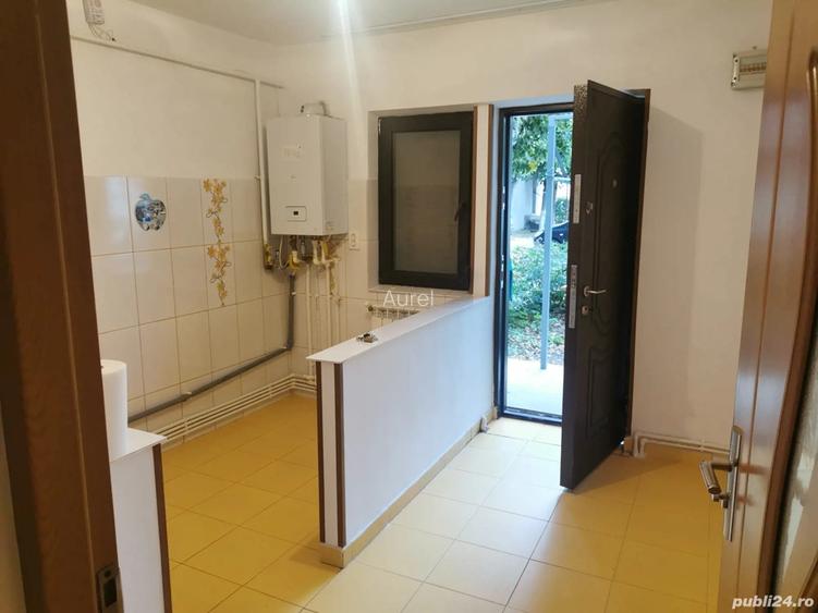 Vand apartament 2 camere Vand apartament 2 camere