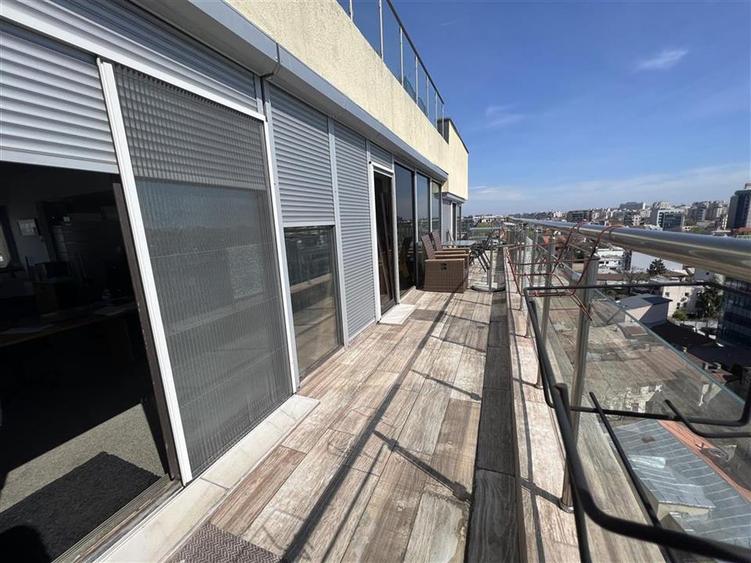 Oferta inchiriere penthouse zona Armeneasca / Strada Toamnei - 12