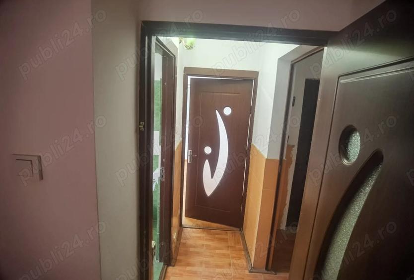 Spa?iu comercial de inchiriat 40m2 - 3