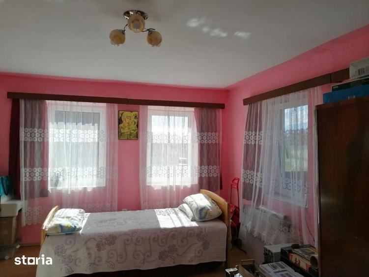 Casă cu 1 camere cu Teren 868 Mp în Arpașu de Jos