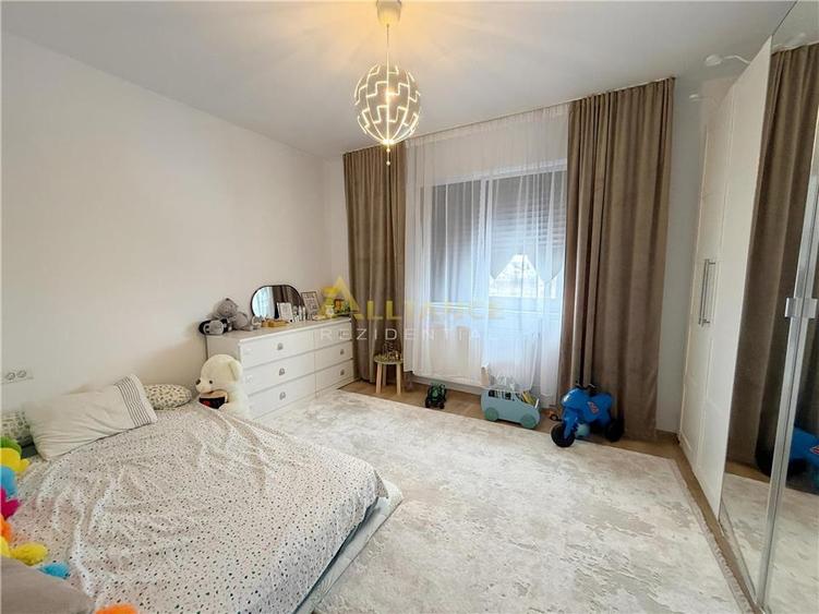 Vila individuala P+1E ~ 4 camere 3 bai + dressing ~ 484mp teren - 4