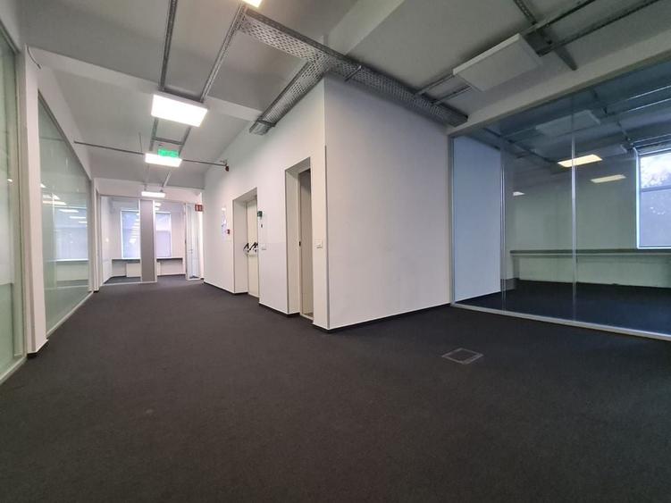 Cladire de birouri 3000 mp - 1