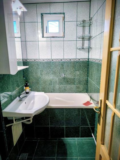 Apartament 2 camere CENTRAL + loc de parcare - 1