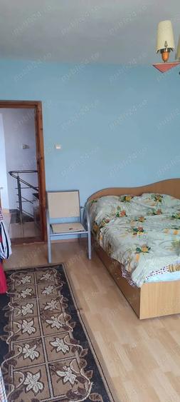 Vila in zona Hasdeu Filantropiei 5 camere mobilata utilata Pret: 300.000 neg. - 1