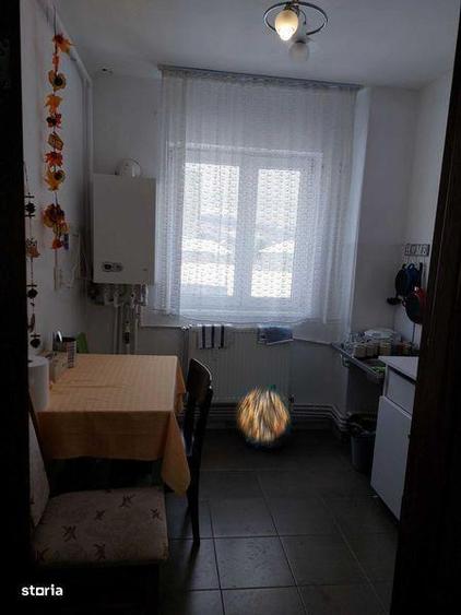 Apartament de 3 camere de inchiriat, centrala termica, bloc izolat. - 6