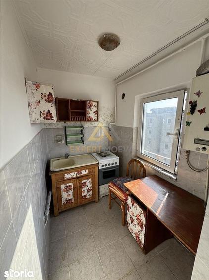 Garsoniera de vanzare Str. Granicerilor - 5