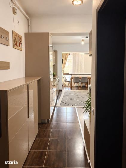 Apartament cu 3 camere în Rahova