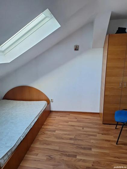 Vand apartament cu 3 camere decomandate - 1