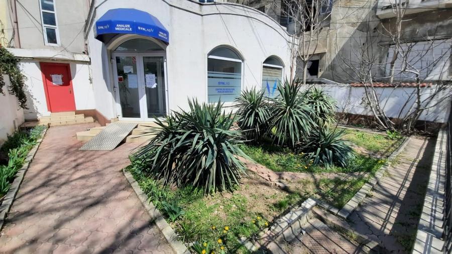 Spațiu comercial de închiriat – Ultracentral, Bd. Ferdinand - 12